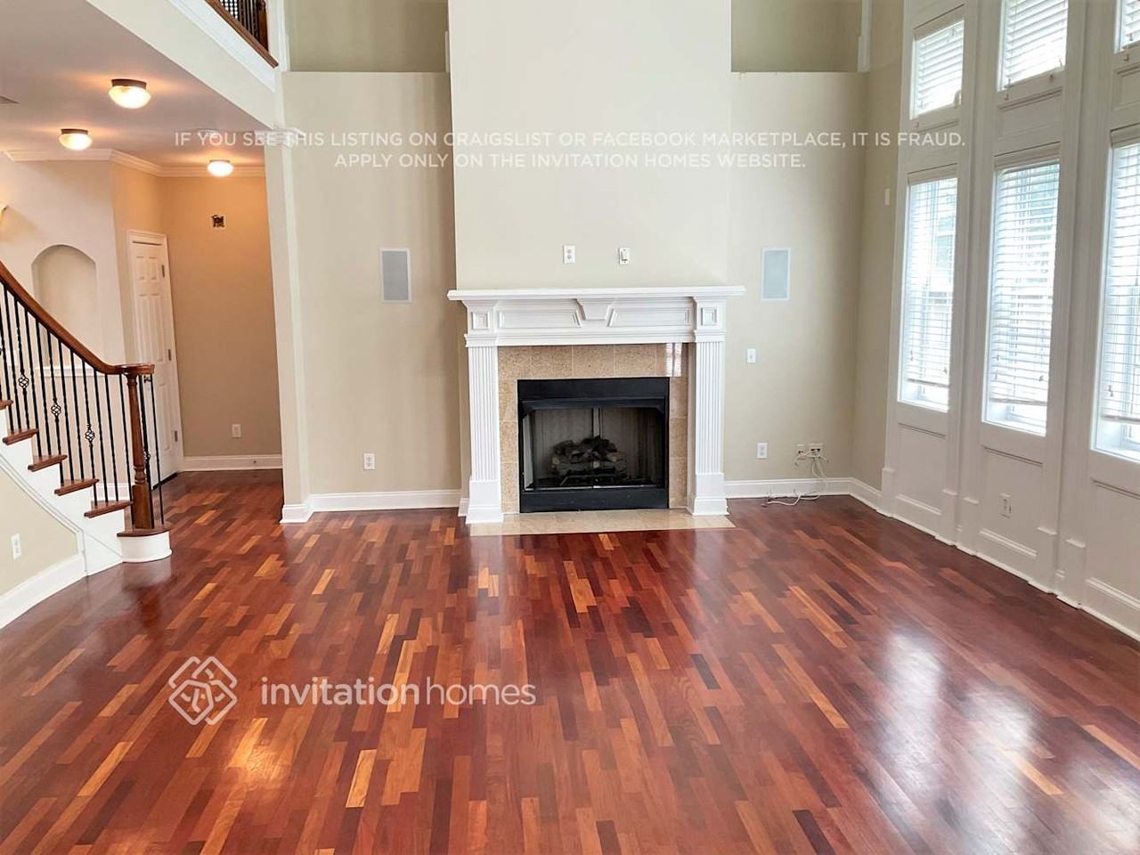 5571 Boreal Way Sw - Photo 2 of 15