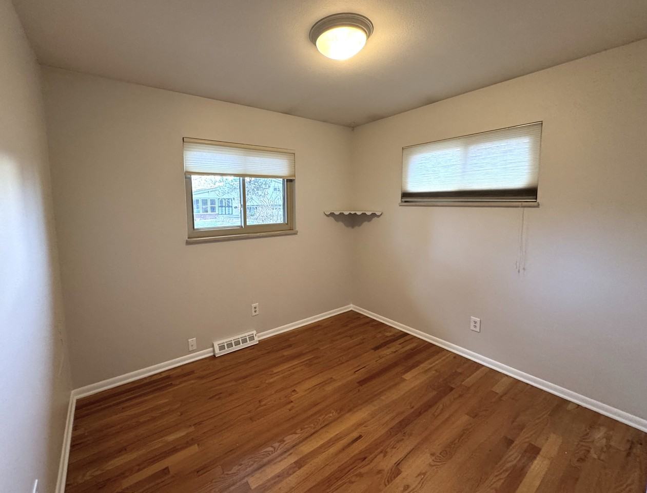 3084 S Xanthia St #1 - Photo 7 of 31