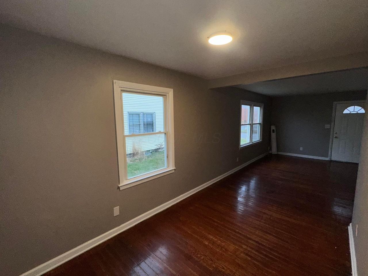 1352 E 25th Ave - Photo 2 of 10