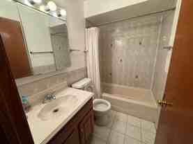 7412 N Western Ave #3N - Photo 1 of 1