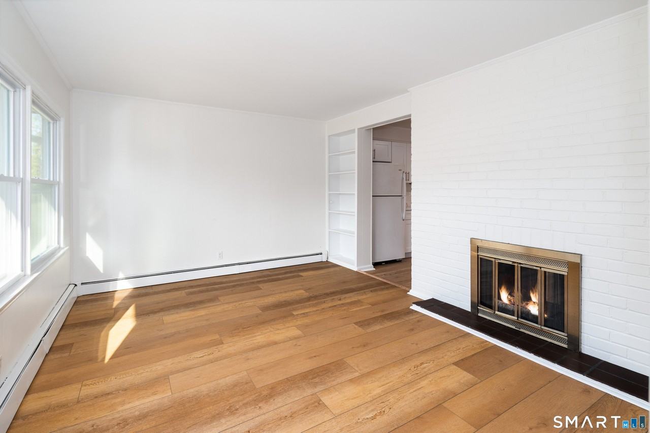 1329 Stillwater Rd - Photo 3 of 29