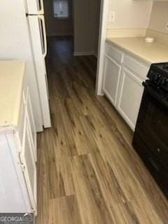 2290 Wellington Cir - Photo 2 of 10