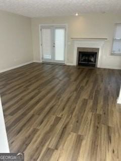 2290 Wellington Cir - Photo 4 of 10