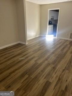 2290 Wellington Cir - Photo 6 of 10