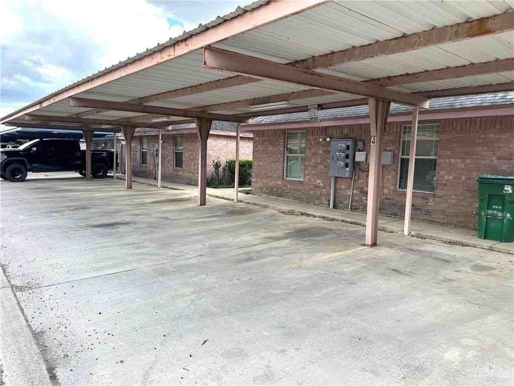 1803 S Kumquat St - Photo 2 of 18