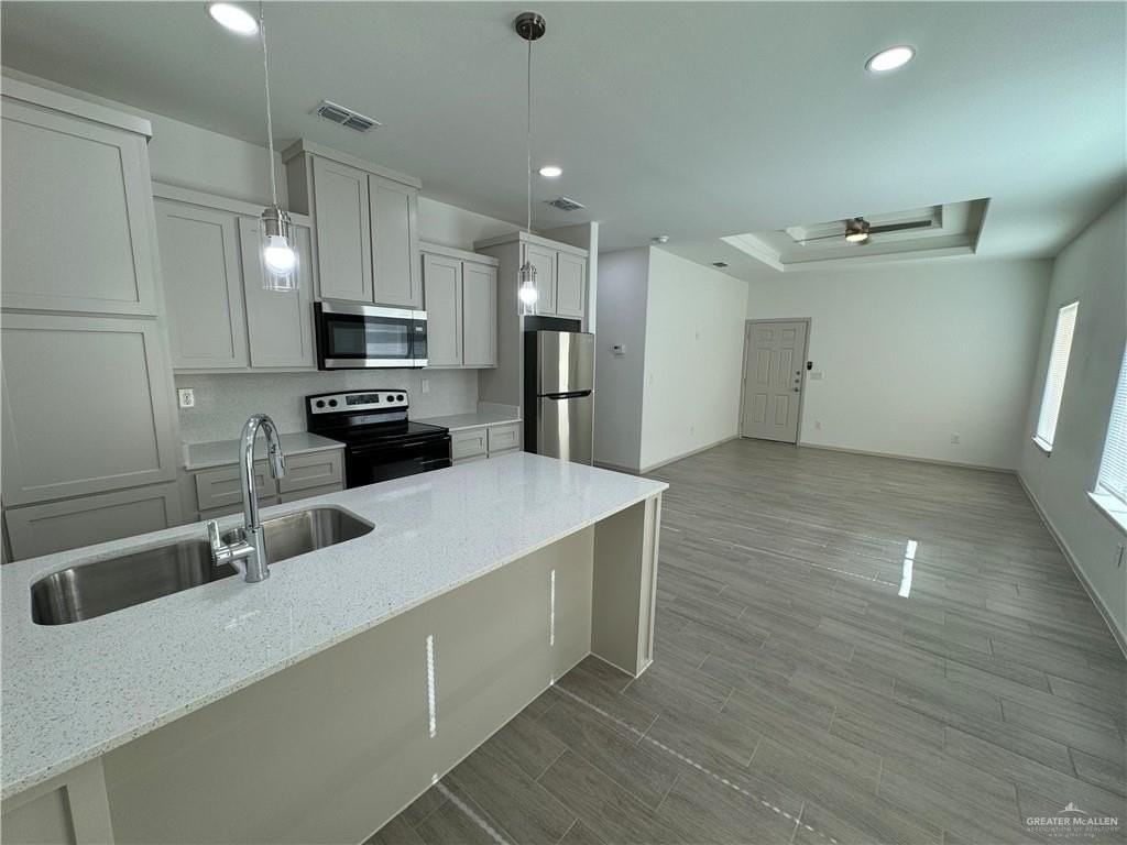 7806 N 58th Ln #1 - Photo 3 of 17