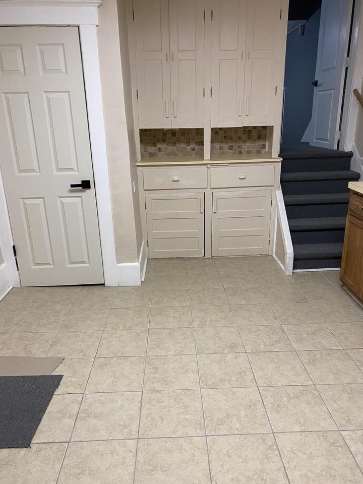 36 Brighton St - Photo 5 of 23