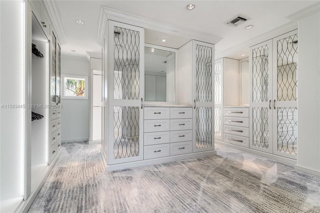 709 Idlewyld Dr #0 - Photo 7 of 50