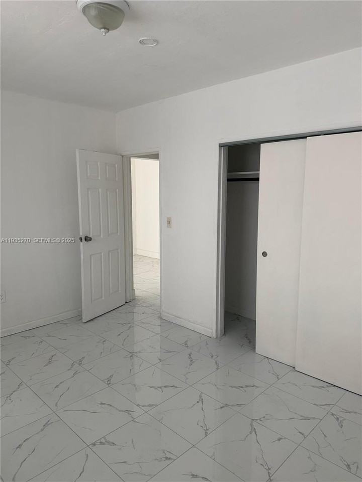 7730 Dickens Ave #7 - Photo 3 of 10