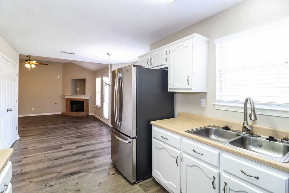 6522 Palace View Ln - Photo 6 of 16