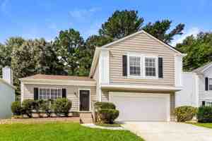 featured image of 6520 Eastbriar Dr