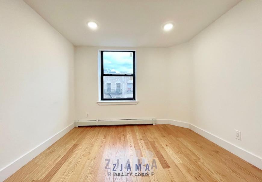 1351 Saint Johns Pl - Photo 4 of 10