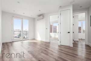 featured image of 125 Kings Hwy #6J