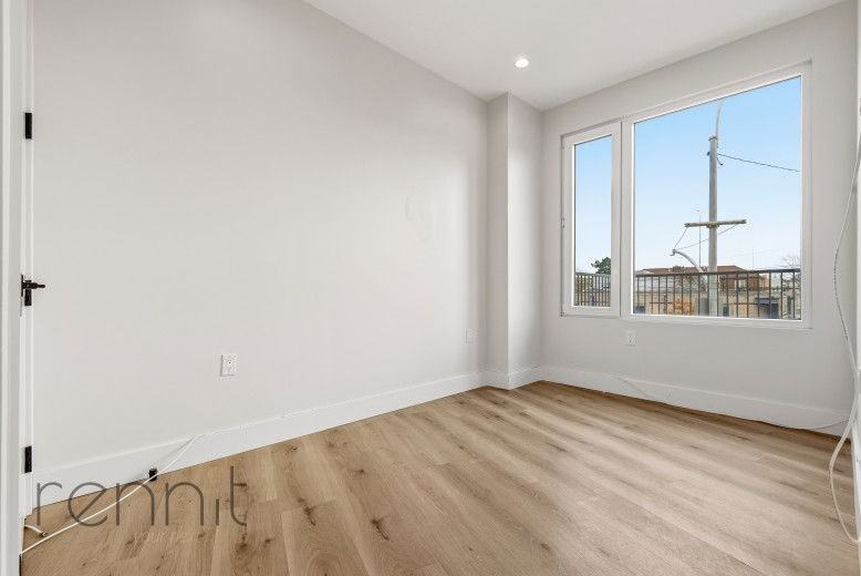 Kings Hwy #2G - Photo 4 of 8