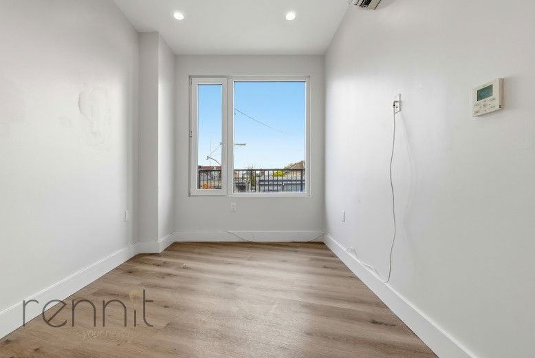 Kings Hwy #2G - Photo 6 of 8