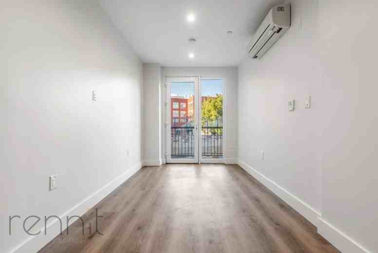 Kings Hwy - Photo 6 of 8