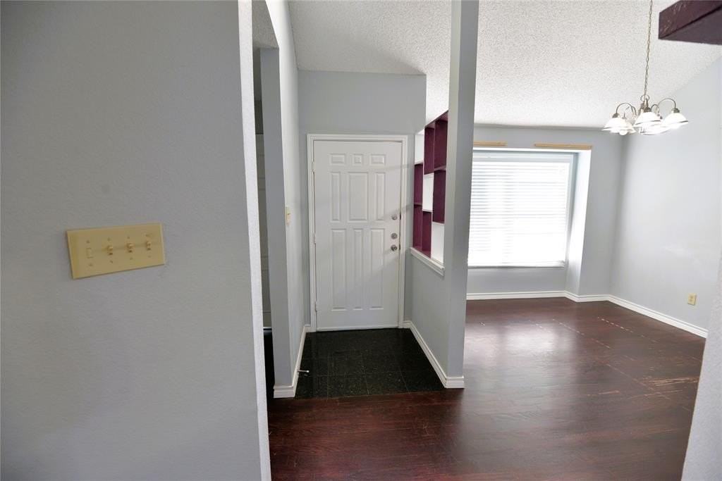 1217 Wild Cherry Dr - Photo 6 of 27