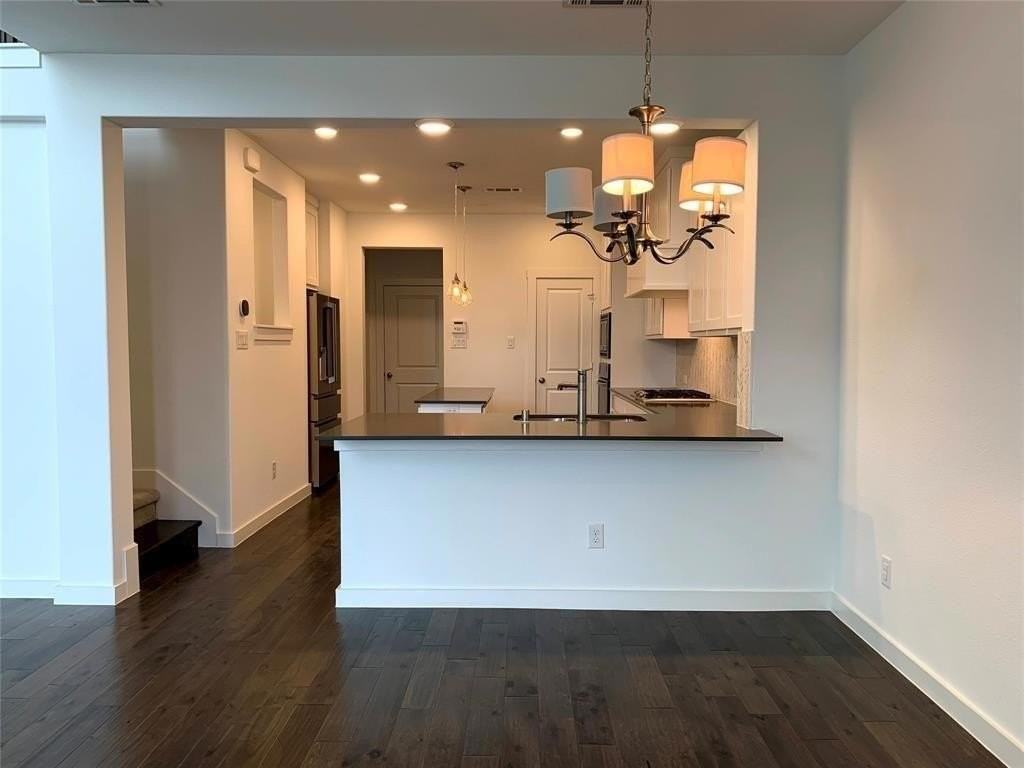 500 Texas Dr - Photo 2 of 22