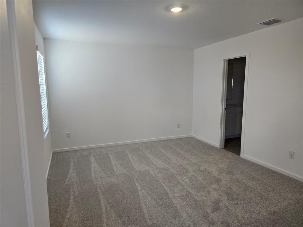 2009 Derby Ln - Photo 7 of 12