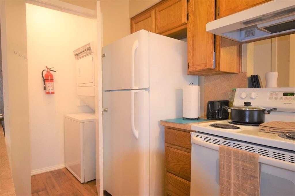 4909 Jamesway Rd #203D - Photo 5 of 17