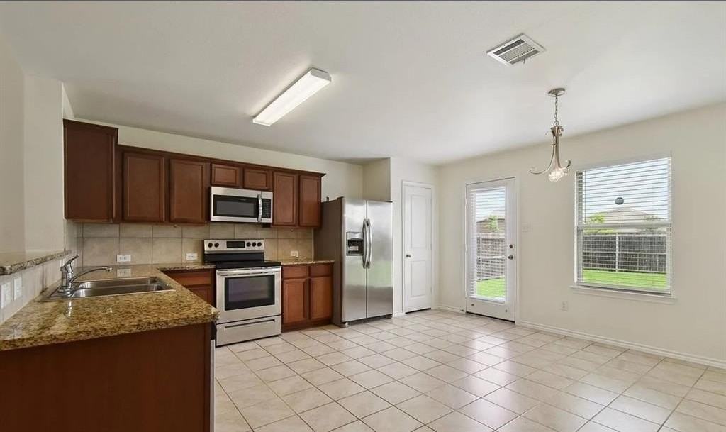 3080 Seth Ln - Photo 6 of 22