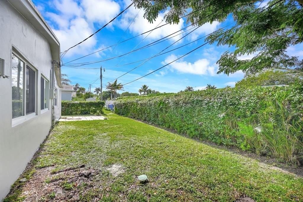 2118 N 14th Ave #REAR - Photo 7 of 43