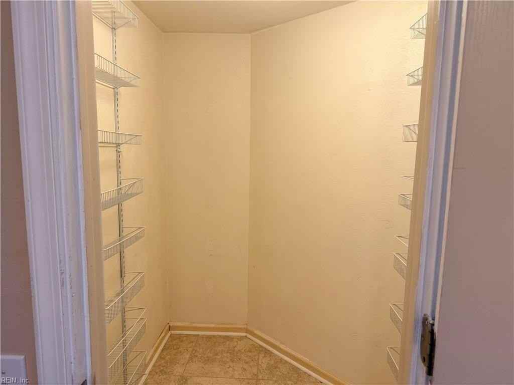 3205 Barbour Dr - Photo 5 of 25