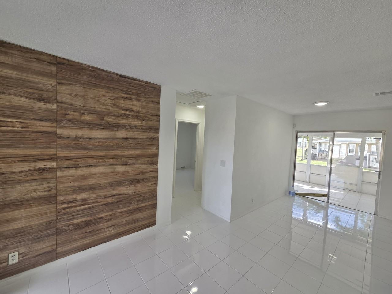 2847 Duke Ln - Photo 2 of 17