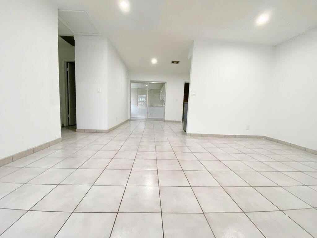 2715 Ponce De Leon Blvd - Photo 4 of 17