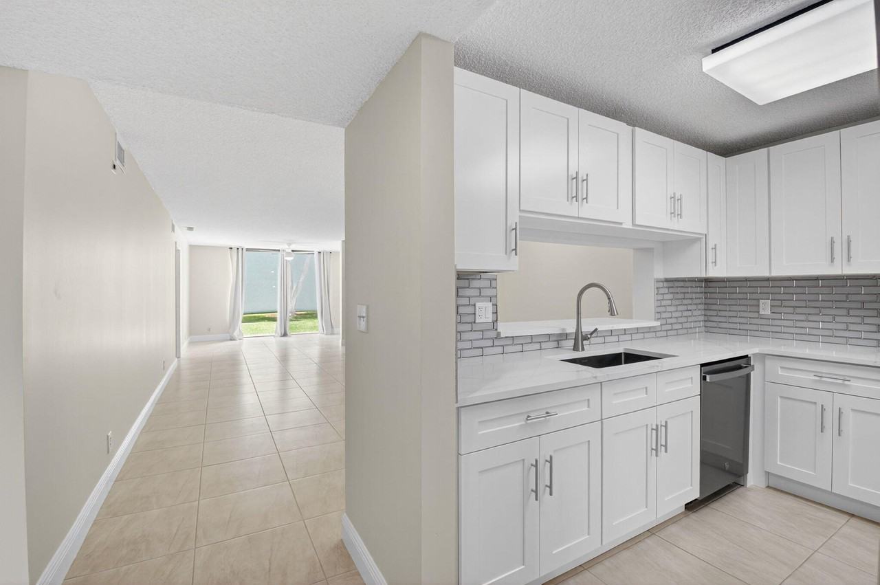 5574 Witney Dr #104 - Photo 4 of 50