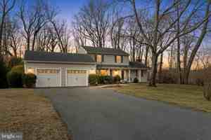 featured image of 202 Nomini Dr