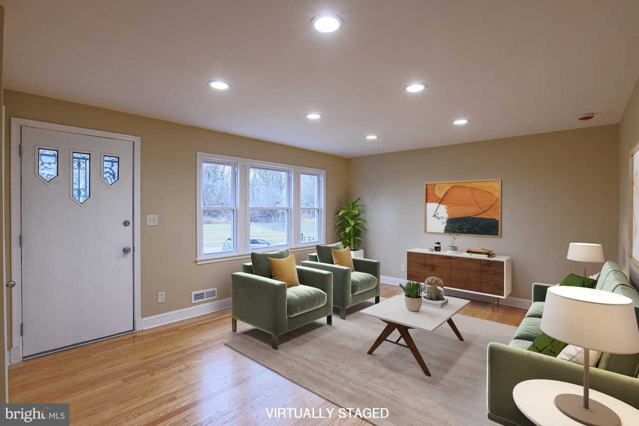 1622 Hartsdale Rd - Photo 4 of 22