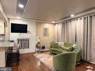 1922 Merrimac Dr - Photo 5 of 46