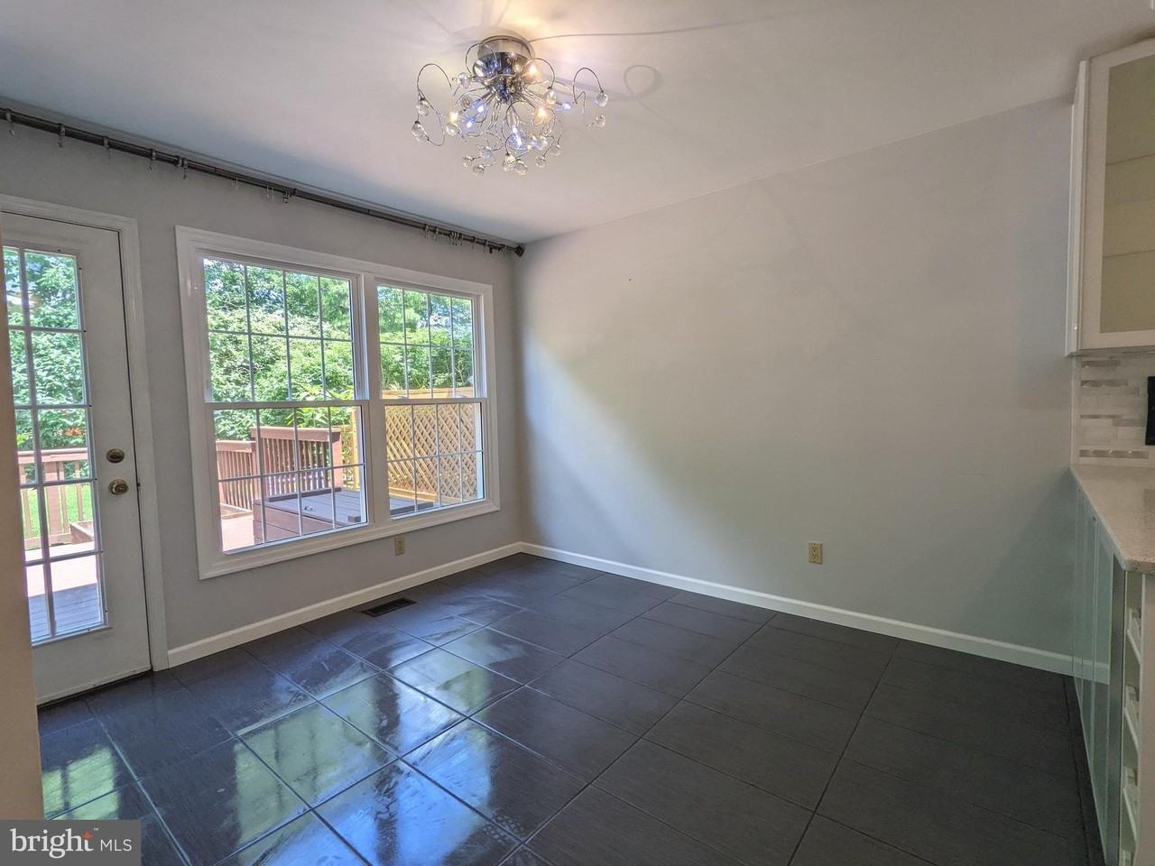 3 Kaylin Cor - Photo 3 of 9