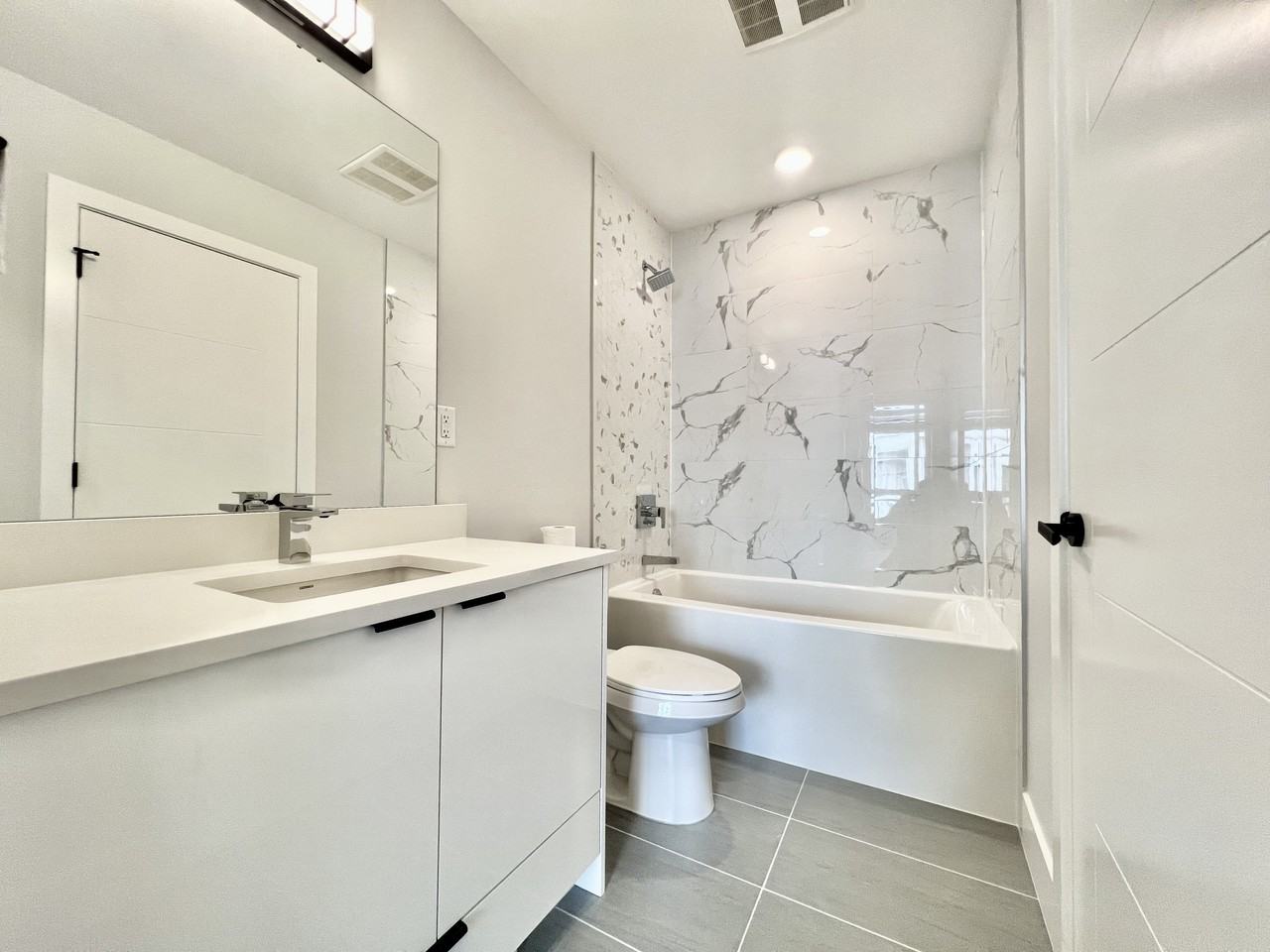 20360 Logan Avenue #3xx - Photo 6 of 20