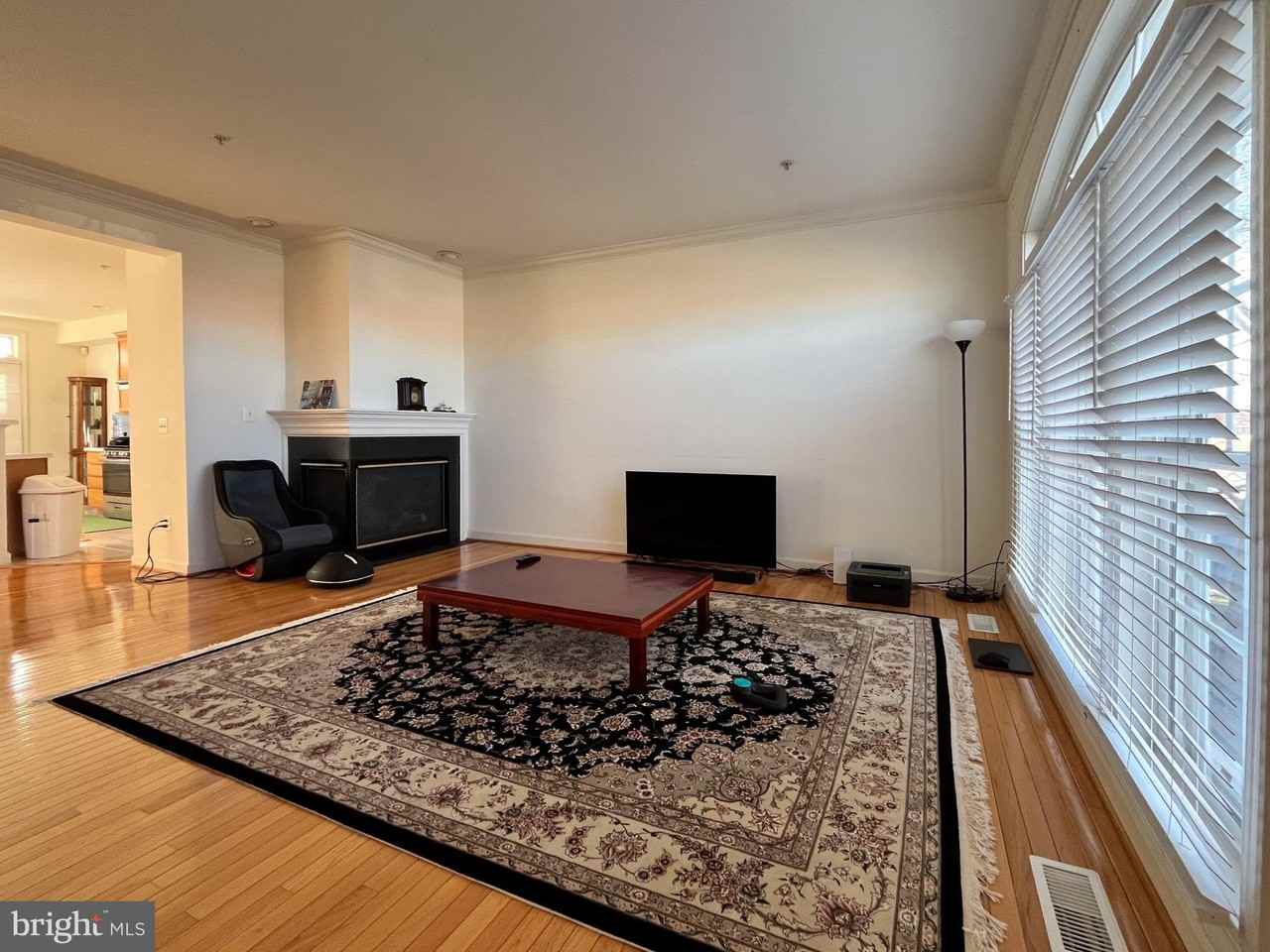 8179 Skelton Cir - Photo 6 of 32