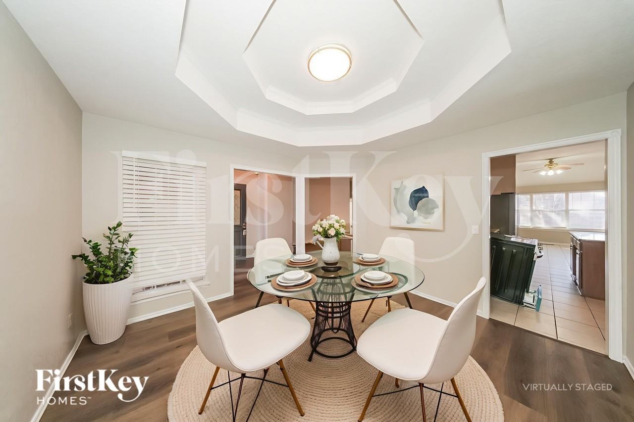 15517 Arbuckle Hts - Photo 6 of 19