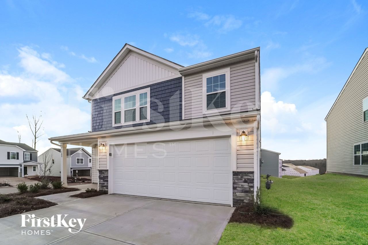 388 Hollingswood Dr - Photo 2 of 16