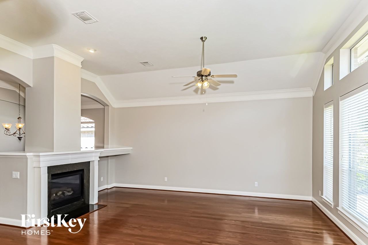 5 Peach Tree Ct - Photo 4 of 15