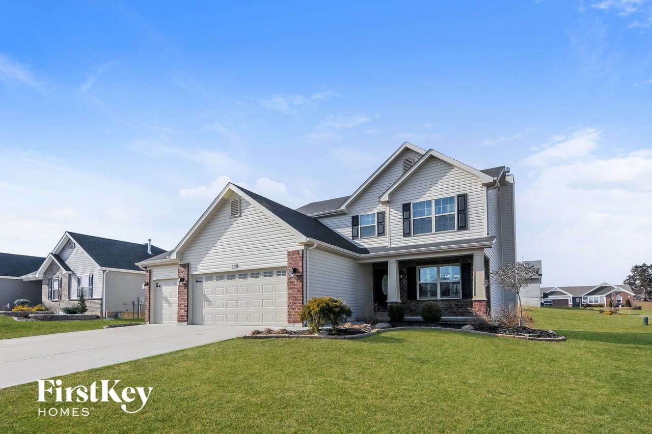 678 Lost Canyon Blvd - Photo 2 of 15