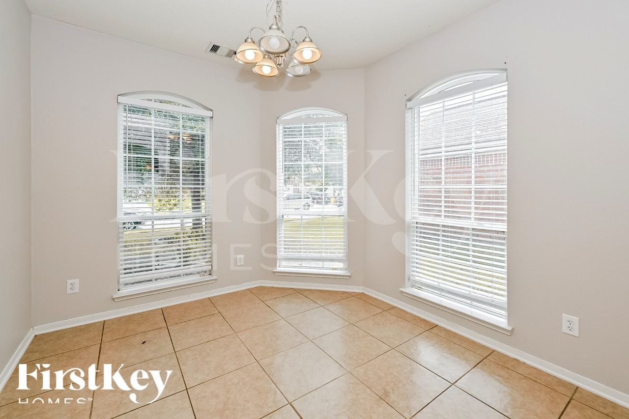 4207 Old Arbor Way - Photo 6 of 16