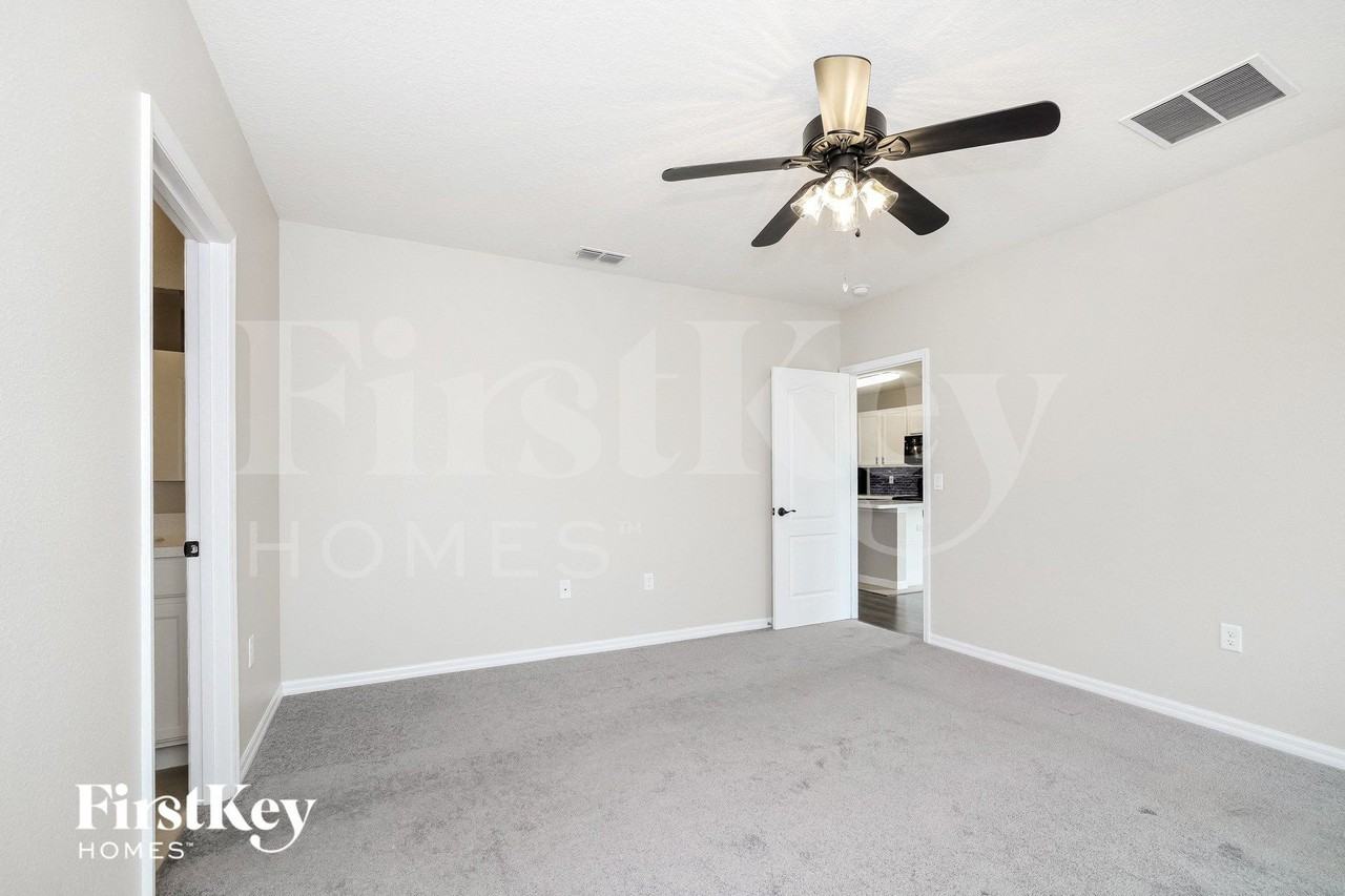 2283 Sequoia Way - Photo 7 of 15