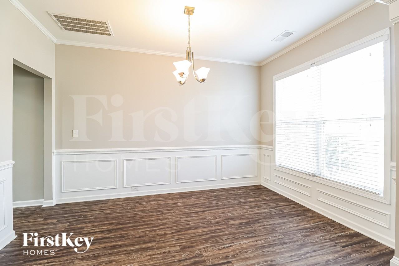 9827 Jeanette Cir - Photo 6 of 19