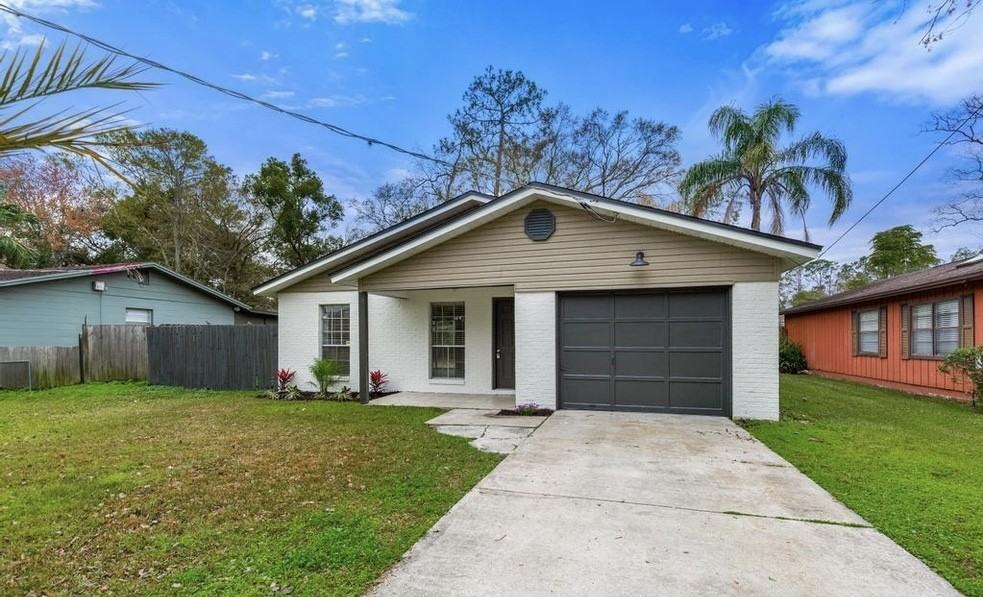 4730 Barnes Rd - Photo 3 of 21