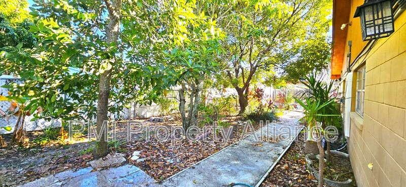 5441 Arpana Dr - Photo 7 of 8