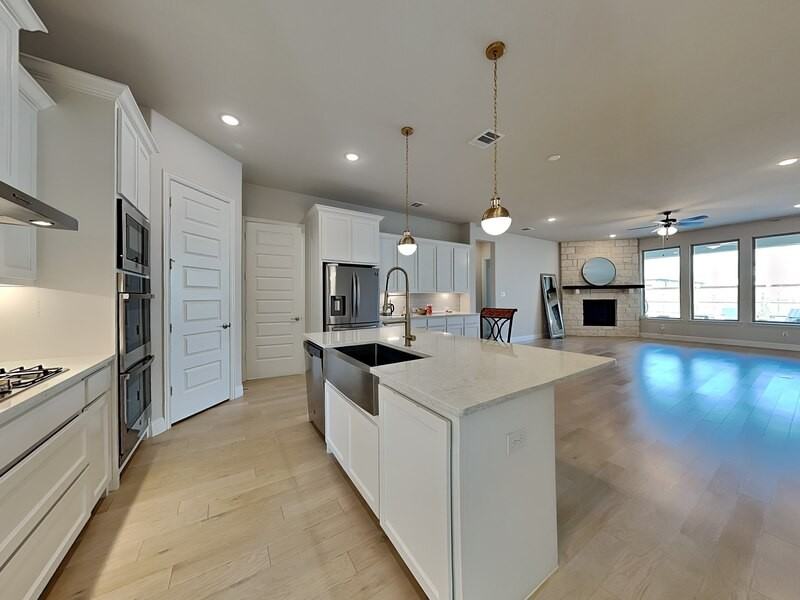 721 Precious Dr - Photo 4 of 21