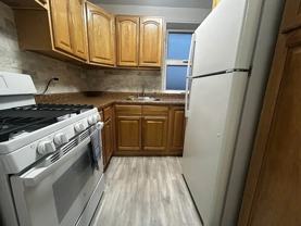 9430 Ridge Blvd #1E - Photo 1 of 1