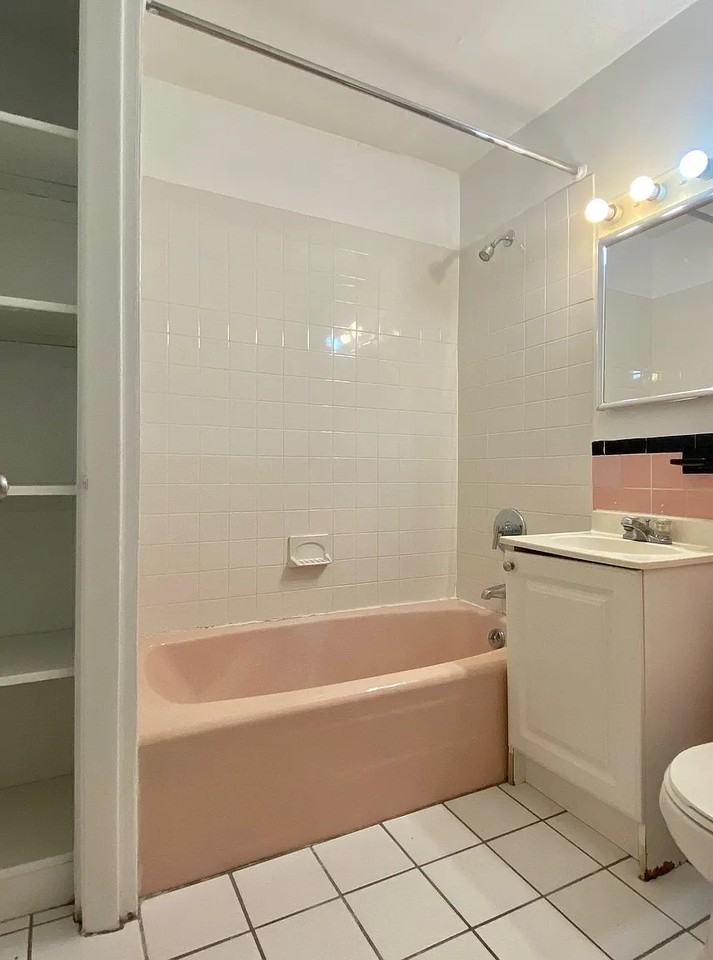 538 Beacon St #18 - Photo 3 of 13