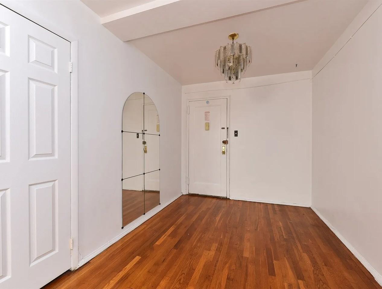 2616 Union St #1A - Photo 5 of 12