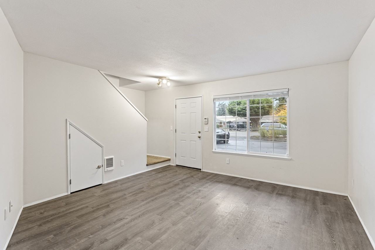 3017 S 224th St #A - Photo 6 of 18